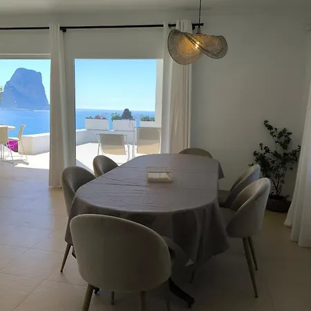 Frontline Of The Sea, 3 2 Baths, Parking Вилла
