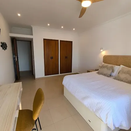 Frontline Of The Sea, 3 2 Baths, Parking